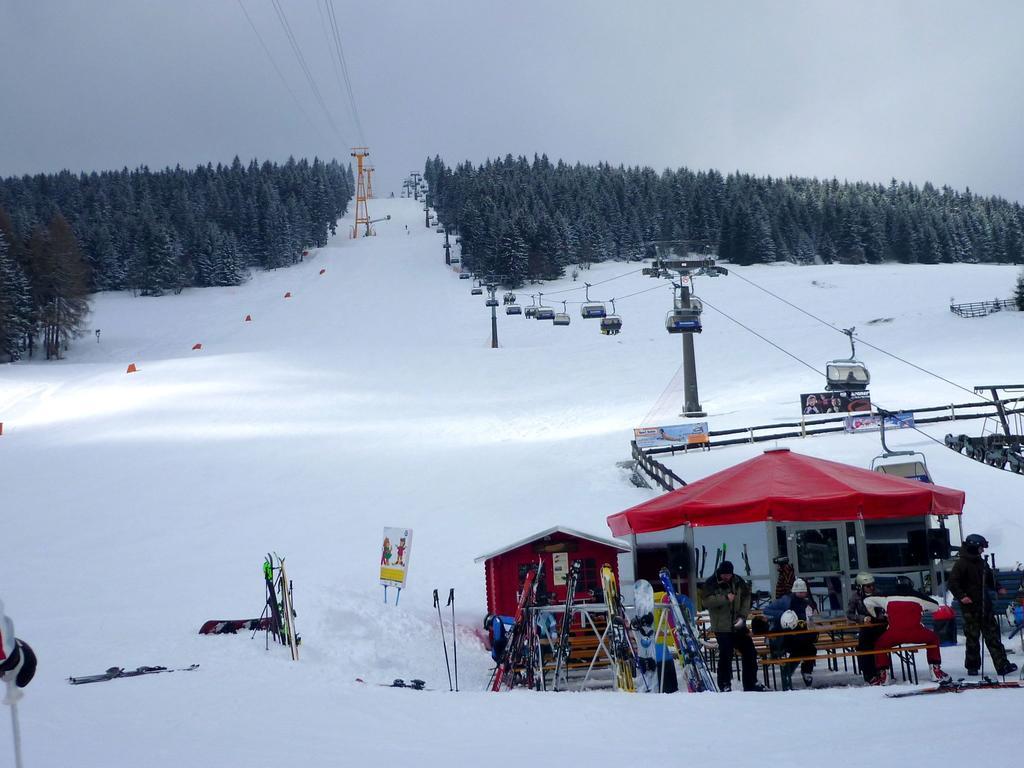 Ferienwohnungen Oberwiesenthal Zimmer foto